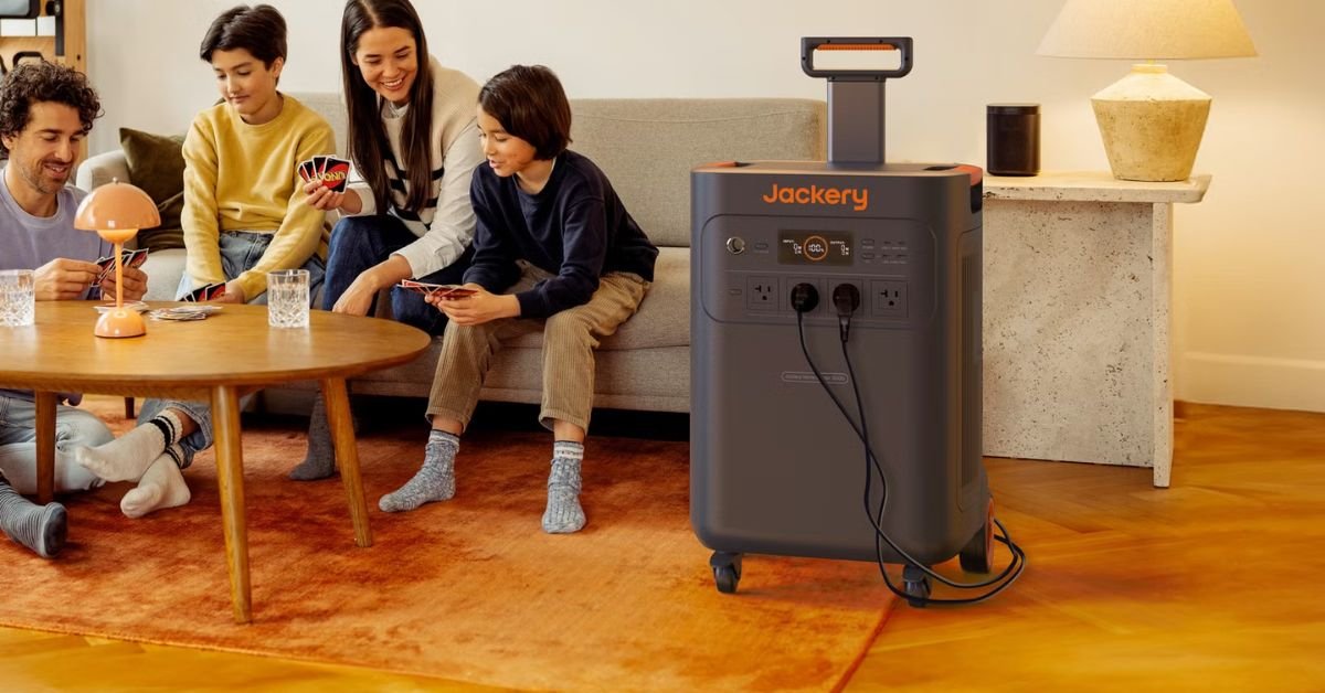Jackery Solar Generator