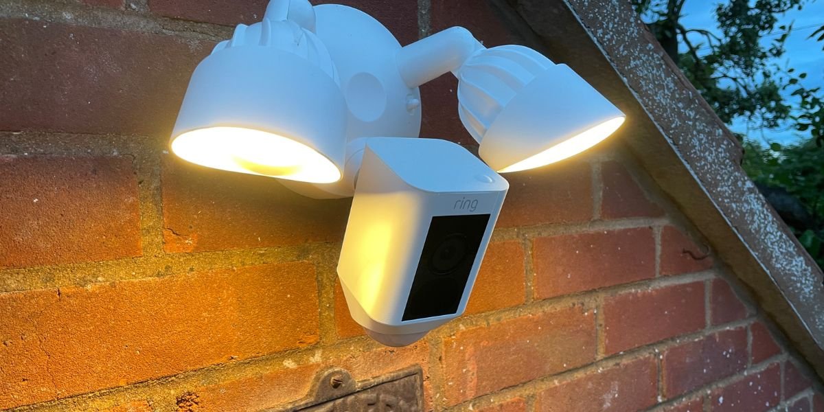 Ring Floodlight Cam Wired Plus